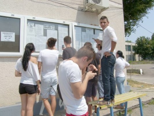 Bilanţ de la bacalaureat: 46 au chiulit, restul nu au învăţat